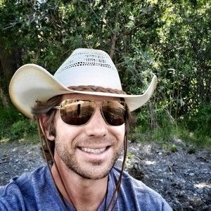 Meet your Posher, Steve